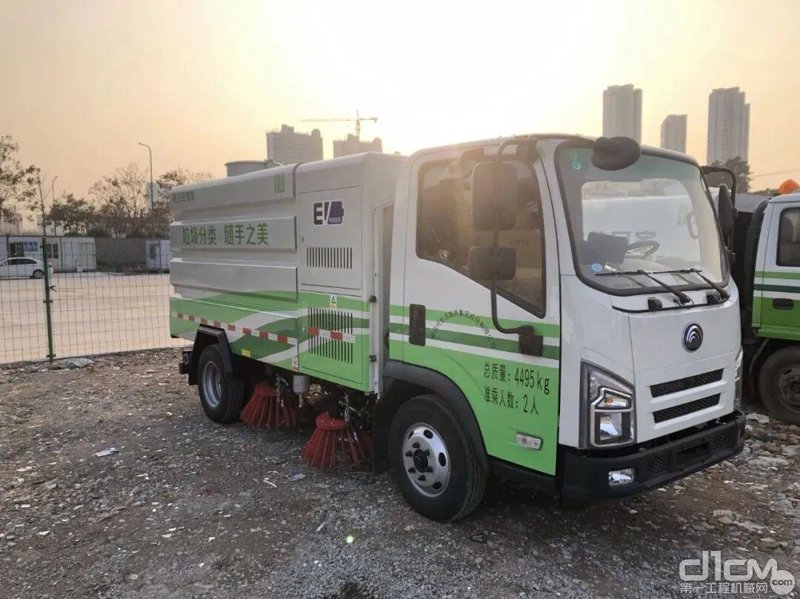 如何选择适合您的洒水车？一个详细的指南